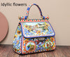 Retro Style Frame Women Totes Classic Printing