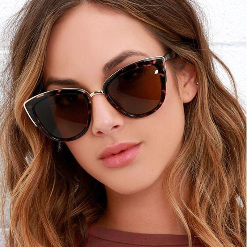 Luxury Cat Eye Sunglasses  Vintage Gradient